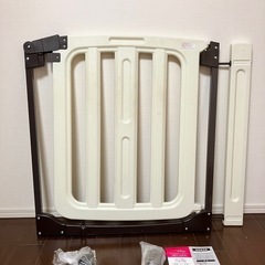 ベビーゲート　日本育児
