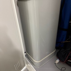 交渉中　
80リットル？　灯油タンク