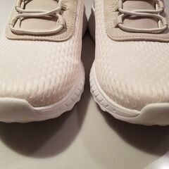美品●SKECHERS スケッチャーズ・スリップイン スニーカー●23.5㎝の画像