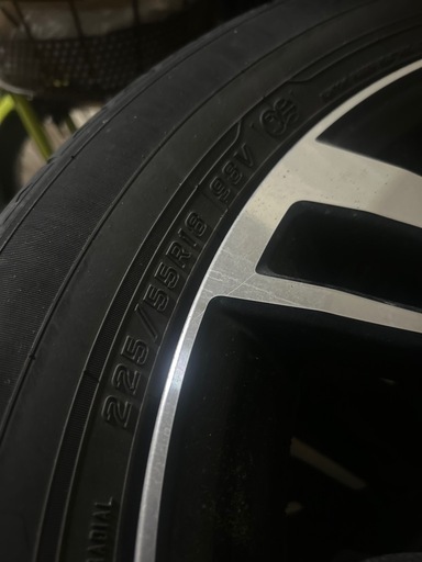 ホイール付き夏タイヤ　225/55/R18