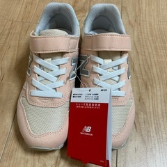 新品　ニューバランス　19.5センチの画像