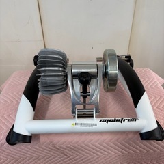値下げしました。N992★GIANT★サイクルトレーナー★スポーツの画像