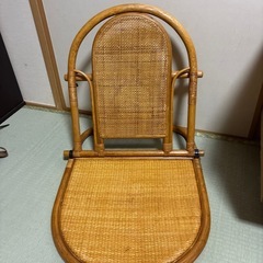折りたたみ式座椅子