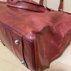 コーネリアンタウラス レザーバッグ　veil handleの画像