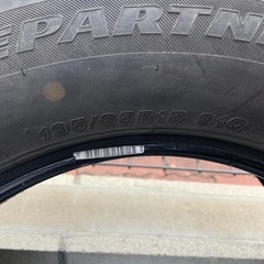 バリ山 スタッドレスタイヤ 4本　195/65R15 BRIDGESTONEの画像