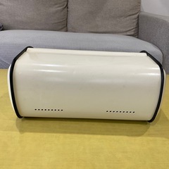 ブレッドケースの画像