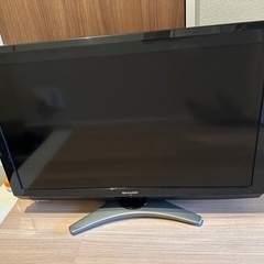 SHARP AQUOS LC-32E8 