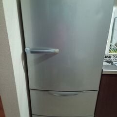 AQUA  冷蔵庫272L