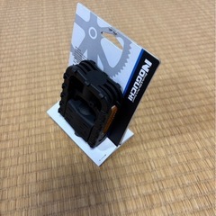 未使用　折りたたみ式ペダル　軽量コンパクト　左右セットの画像