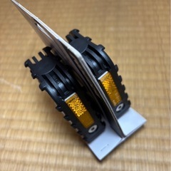 未使用　折りたたみ式ペダル　軽量コンパクト　左右セットの画像