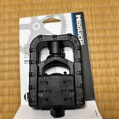 未使用　折りたたみ式ペダル　軽量コンパクト　左右セットの画像