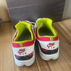 NIKE ナイキエアハラチインターナショナル 27cmの画像