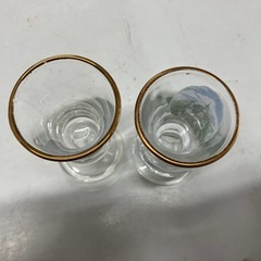 ☆値下げ☆A2505-481　ドイツ土産 シェリーグラス 2個セットバラ売り不可　 直径約4.5cm 汚れ有りの画像