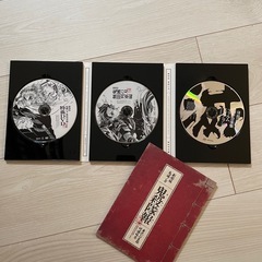 《数量限定版》鬼滅の刃DVD&フィギア2体&色紙の画像