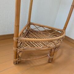 ラタン　籐　三角コーナー　ラック　棚　物置　アンティークの画像