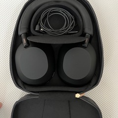 ソニーSONY 1000XM5ワイヤレスヘッドホン ブラックの画像