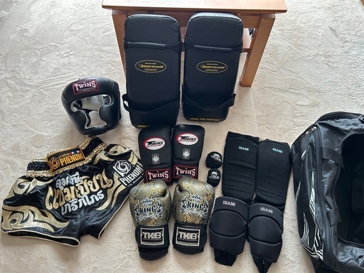 キックボクシングセットボクシングミットグローブテーピングヘッドギア