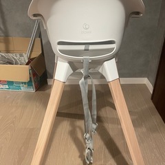STOKKE ベビー　ハイチェア　の画像