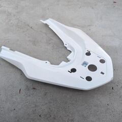 PCX JK05 リアスポイラー　ジャンク 