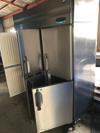 ホシザキ業務用冷凍冷蔵庫 [ 2室冷凍・6ドア ]HRF-150XFT3-6D) [W1500×D650×H1890mm]（お値下げ相談ください）