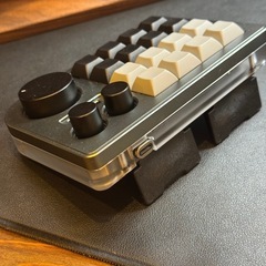 スタンド付き　DOIO KB16 左手デバイス グレーの画像