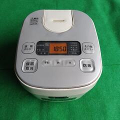 アイリスオーヤマ炊飯器　5.5合