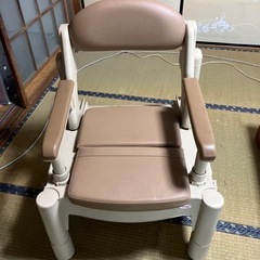 ポータブルトイレ　介護

