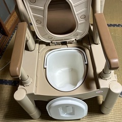 ポータブルトイレ　介護
の画像