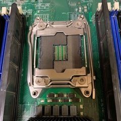インテル サーバーシステム R1208WT2GSR ② 現状品の画像