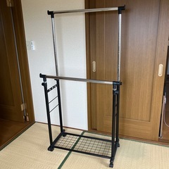 パイプハンガー