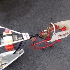 ②溝切機の画像