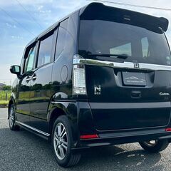 コミコミ🚘車検付！ナビ！フルセグTV！Bカメラ！パワースライドドア！名変全国無料！点検整備付き！N-BOXカスタム！の画像