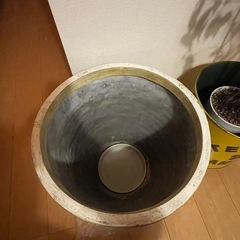 植木鉢カバーの画像