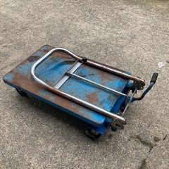 油圧式台車　リフトの画像