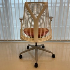 HermanMiller  セイルチェアの画像