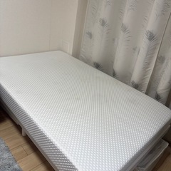 セミダブルベッド