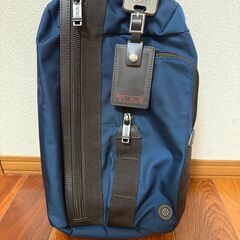 トゥミ TUMI ボディバッグ スリング morado slin...