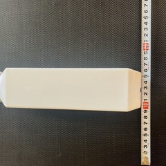 洗剤等入れ　白　シンプル　オシャレ　容器　900mlの画像
