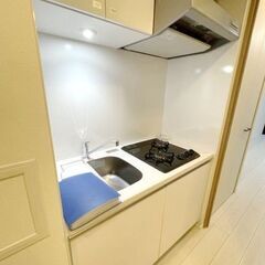 【墨田区★特集】都営大江戸線/両国駅 歩10分　築浅1Kマンション✨オートロック 室内洗濯置、シューズボックス システムキッチン、温水洗浄便座、脱衣所 エレベーター、洗面所独立、洗面化粧台 2口コンロ、駐輪場、宅配ボックス 防犯カメラ、ネット使用料不要 - 賃貸（マンション/一戸建て）