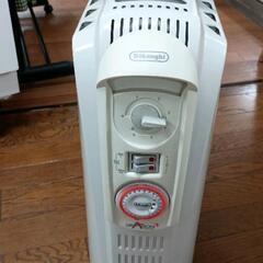 0517-118 デロンギオイルヒーター　タオルかけ　カバー付きの画像