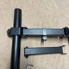 モニターアームの画像