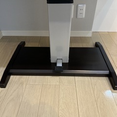 昇降式ダイニングテーブルの画像