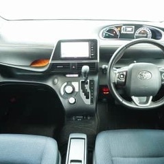 🍫かわいいブラウンのお車入荷しました✨トヨタ シエンタ　ハイブリッド 　Ｇの画像