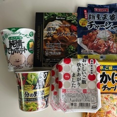 ご飯、レトルト、カップ麺　詰め合わせ