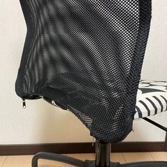 椅子（昇降式）の画像
