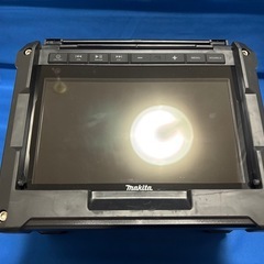 　美品　Makita 充電式ラジオ付きテレビ TV100