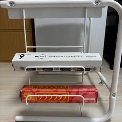 最終処分価格‼️【ニトリ】ラップホルダー付きレンジ上ラックの画像