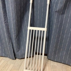 つっぱり棚　中の画像