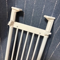 つっぱり棚　中の画像