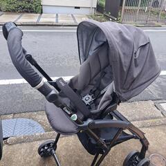 両対面ベビーカー Combi 美品の画像